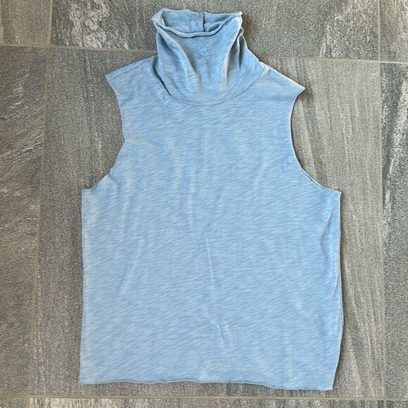NWT Chaser Gauze Jersey Mock Neck Muscle Tank w/ Raw Edge Hem Light Blue Small - Picture 2 of 13